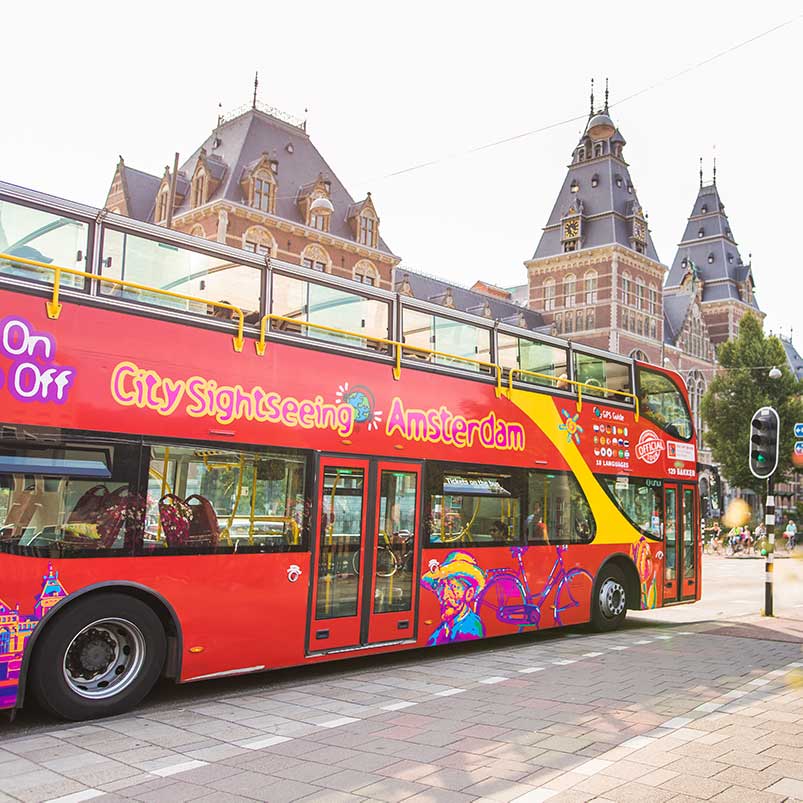 travel by bus in amsterdam